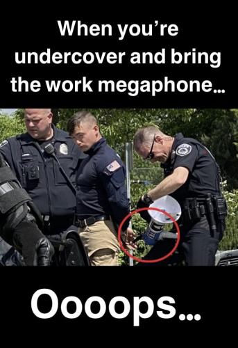 66A1DF9C-6994-4C27-B0BD-A55C2DE9AD13-14105-000024E19FF21224