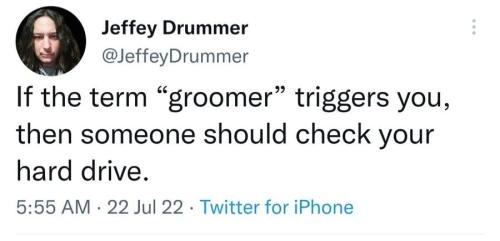 Groomer 1