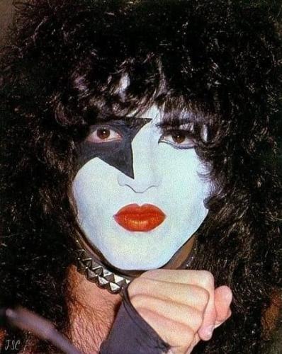 tumblr_78db51a038eadeb43779e8705bf7799c_ba354159_500