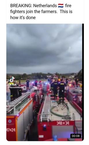 Fire fighters join farmers in Netherlands protest