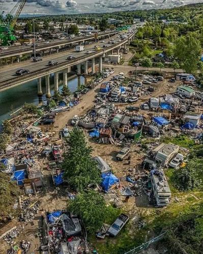 21:26:22 GMT-0400 (EDT)