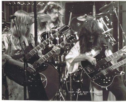 294478090_3298681063743004_4889571077435923733_n