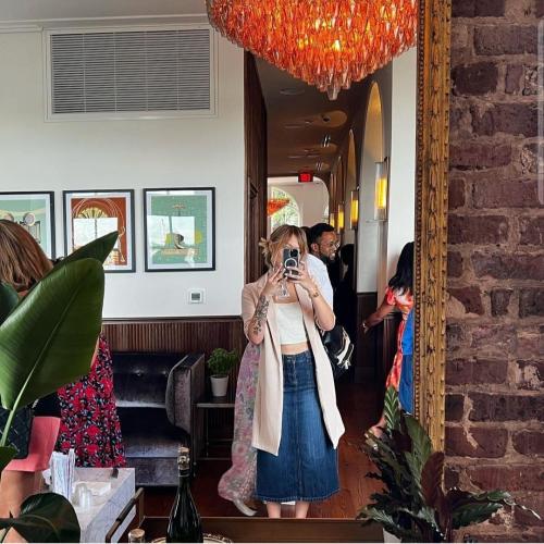 ea6f6de9-877d-431a-b983-4e91723a0b01