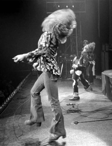 tumblr_667f667f10c3e87fc35a2b90538a0f26_d271036f_540