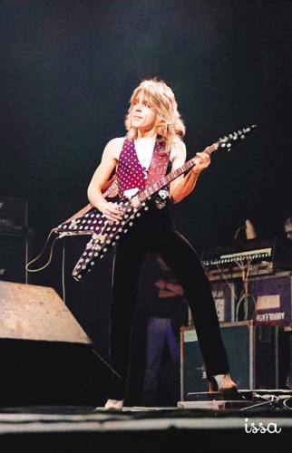 292892947_560334382315496_3318960847344826350_n