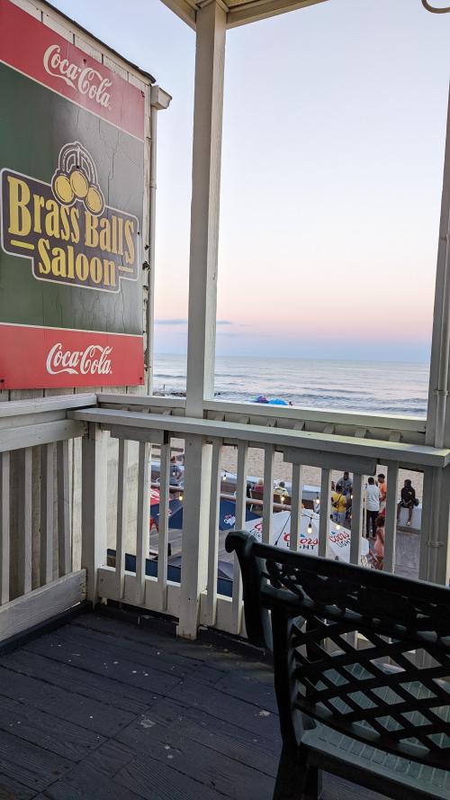 PXL_20220529_001421218