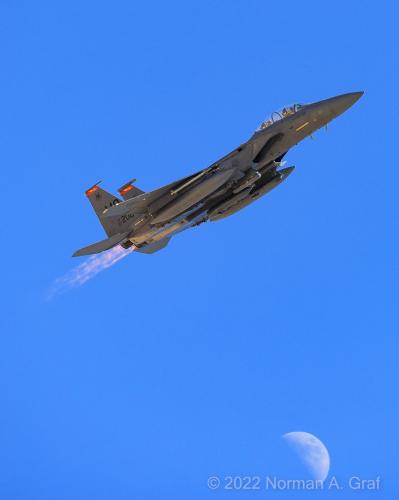 296351695_600187751676776_2085206666583408824_n