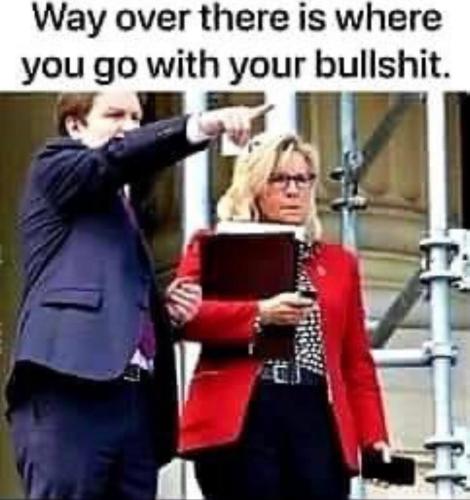 F3543DAB-BA44-4E17-A261-B02BAC17BE74