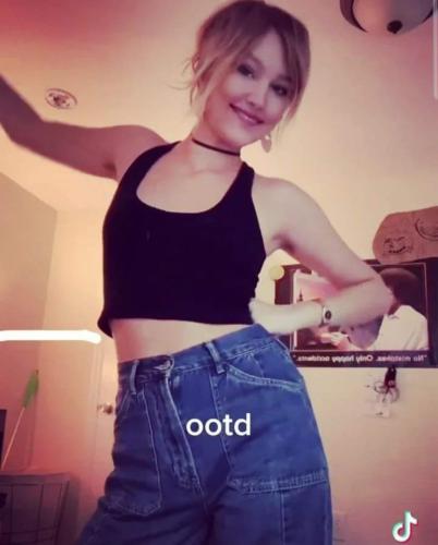 22:44:03 GMT-0500 (CDT)