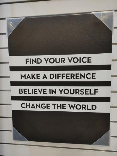 ba6e7c5b-76d2-41a7-8430-130daac1035d