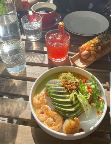 tumblr_79221648e1ace8b1432c1e97da9db44e_64fde756_540