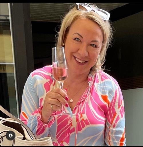 11:31:09 GMT+0100 (WAT)