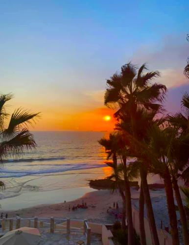 BEB8B43C-2435-4D61-B6E9-3BF1283797AB