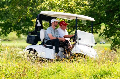 20:04:11 GMT-0400 (EDT)