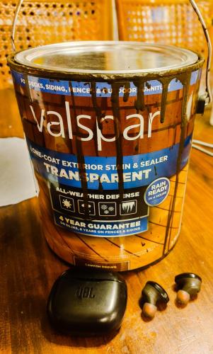 27b09b68-1439-42a3-a43b-a32d436067a7