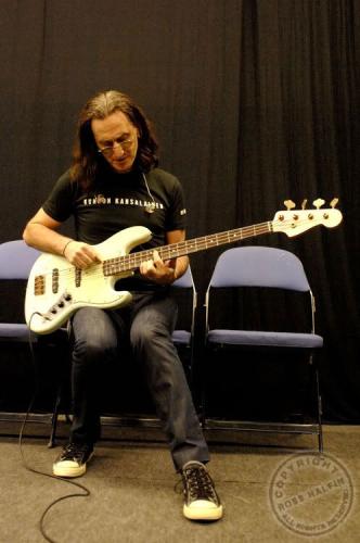 ea93dfdf48c8ede9cbdaee9ef4621b09