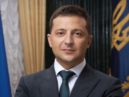 1200px-Volodymyr_Zelensky_Official_portrait-e1583571575402