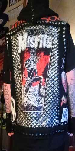 Screenshot_20221016-203921~2