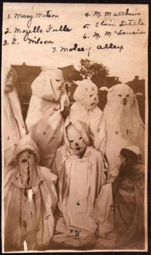 creepy old costumes 84