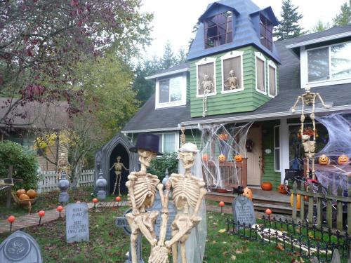 halloween decor 37