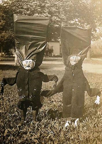 creepy old costumes 94