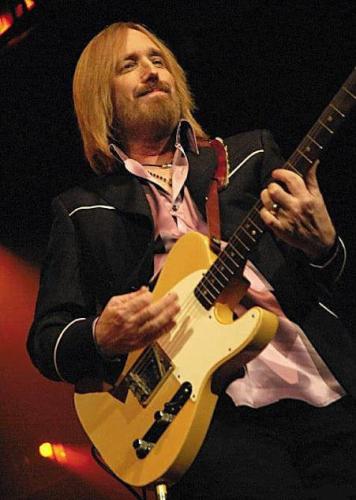 tumblr_b28b8a71bd39f3a8ab03d4e42c3fafa0_c259166a_500