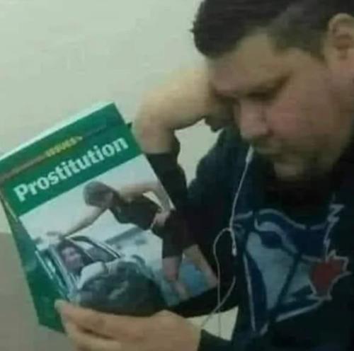 2E8FBBBD-3B07-443C-AC3F-4331A84F75A6