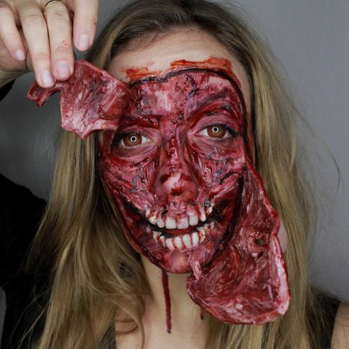 22:20:52 GMT-0500 (EST)