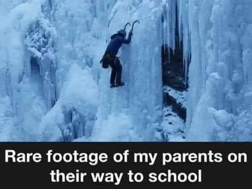 22:45:51 GMT-0500 (EST)