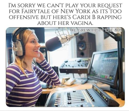 318224602_2420448358123104_4863177008336905606_n