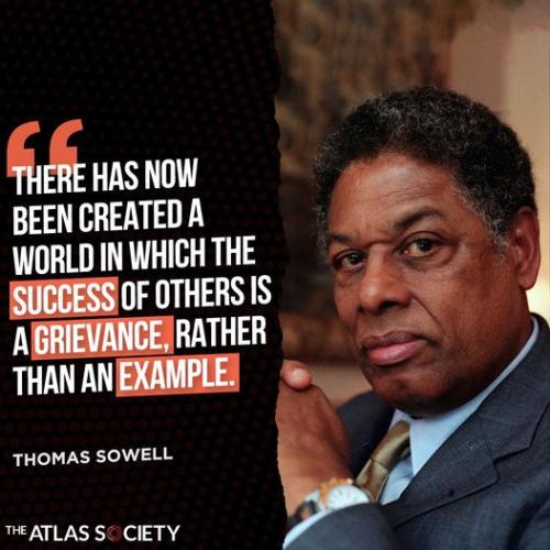 319276233_642784834260436_3469470843920860412_n