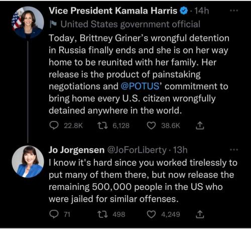 Screenshot_20221209_003622_Facebook