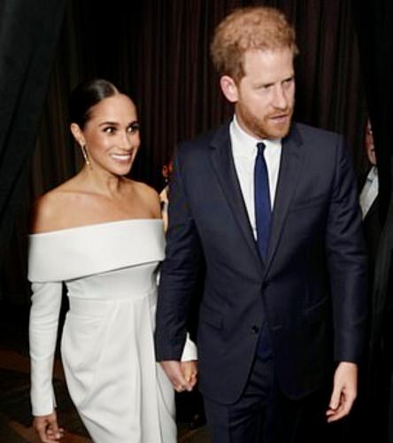 B8A13989-8165-4384-97EA-2EBB4D97C2E7