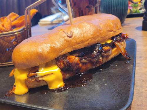 tumblr_cb3767cba750a3a47083a814f34f4d31_e1d2fcb7_1280