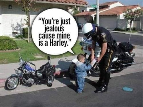 323932909_847982196479909_5578982651134498337_n