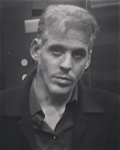 Eric Laino (@ericp.laino)  Instagram photos and videos-688x688