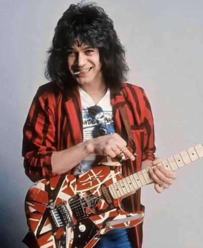 323913410_904680493897414_7525413447644259787_n