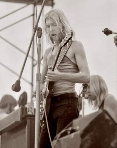 323872990_863116115171310_4986947923613198059_n