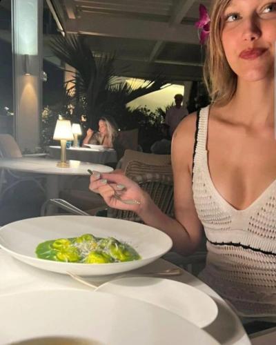 39ebc154-82ca-4df6-9aa4-3a450ec80d7b