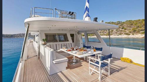 MY_ALAYA_BF_BROCHURE_2023_compressed_Page_12