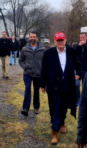 51cCp52jAWL._AC_AC_SR98,95_