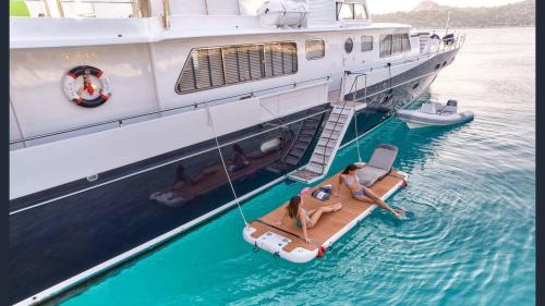 MY_ALAYA_BF_BROCHURE_2023_compressed_Page_10