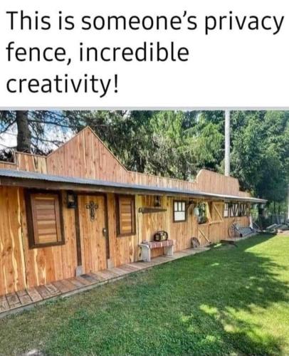 privacy fence