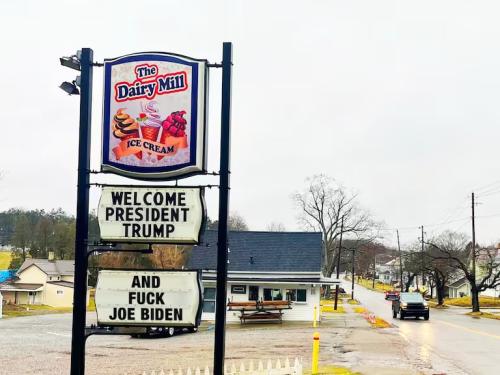 photo_2023-02-23_23-29-00