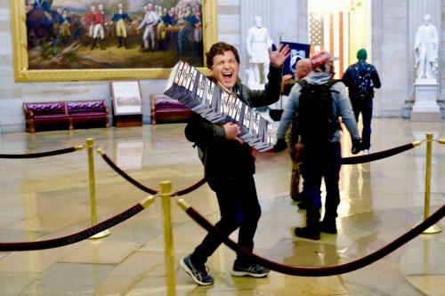 37290AD8-5B4D-4E52-9C72-6BC71E10B631