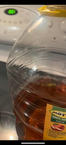 Mott's is now Ukrainian?