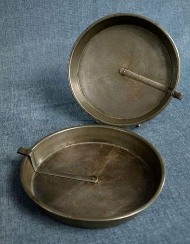 cake pans