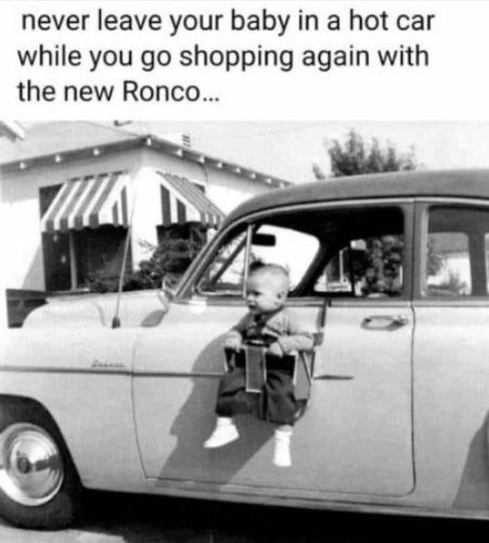 never leave you baby in a hot car