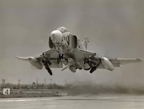 tumblr_04fe1a1568acdaacfd4b789f1cd0034d_8c463042_1280