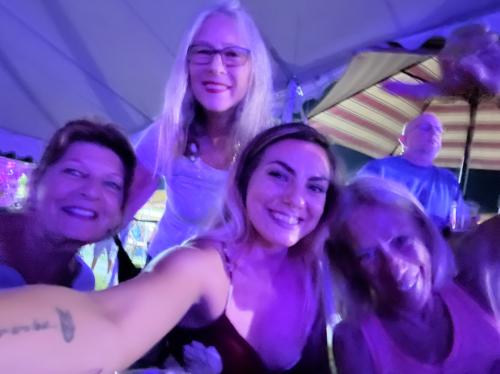 7F50D5C1-36C6-411C-9BD9-FFF3AE0C4636